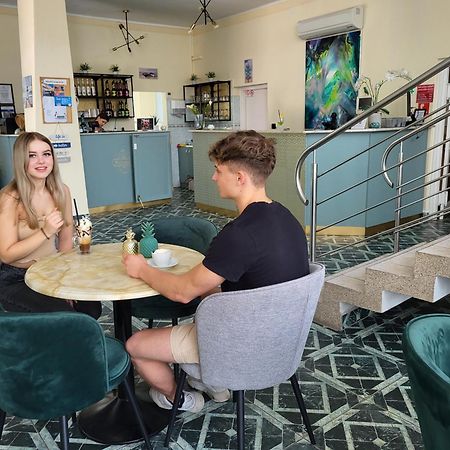 Doris Hotel Siófok Esterno foto