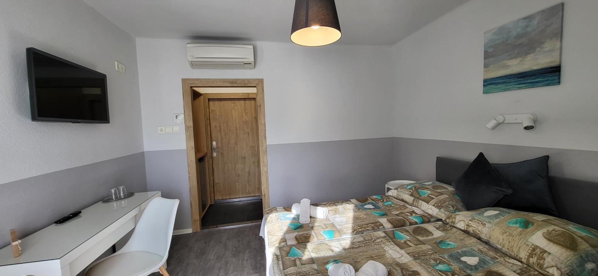 Doris Hotel Siófok Esterno foto
