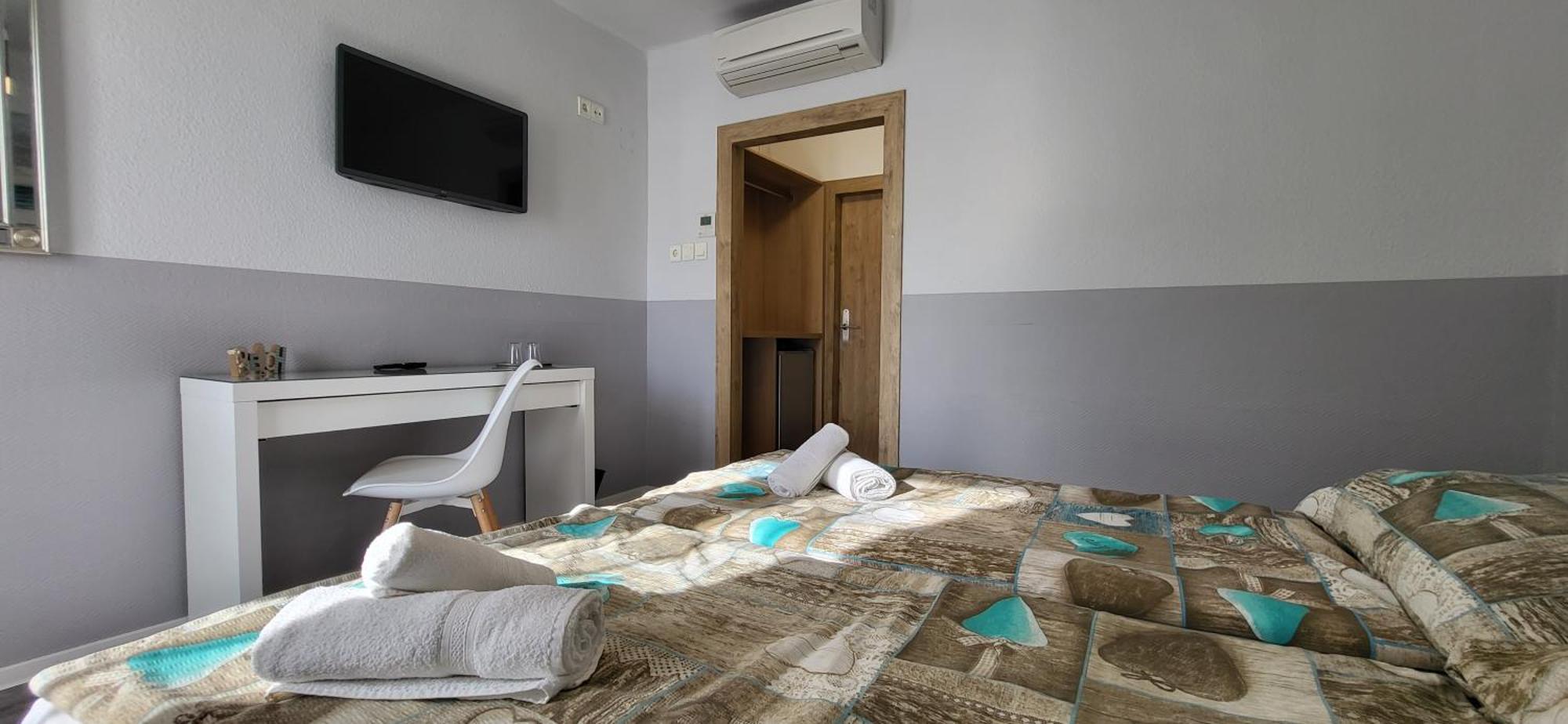 Doris Hotel Siófok Esterno foto